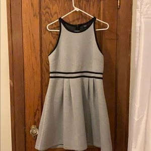 Black/Grey XL Dress